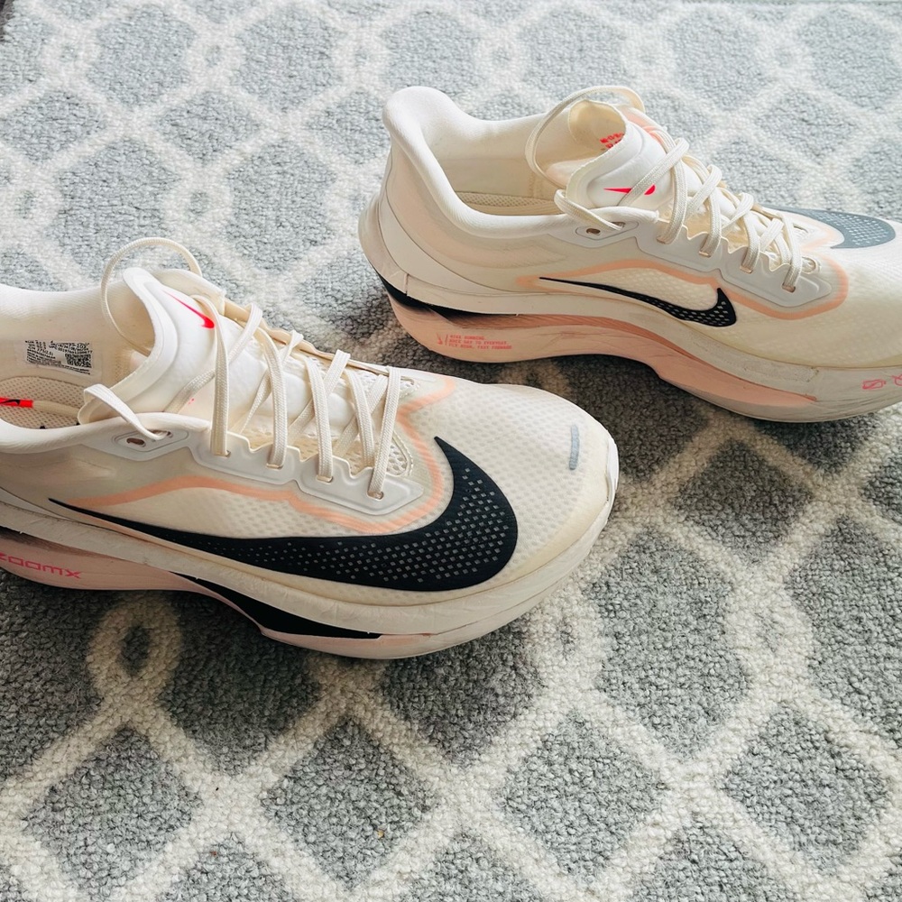 Nike Zoom Fly 6 - Picture 2 of 4